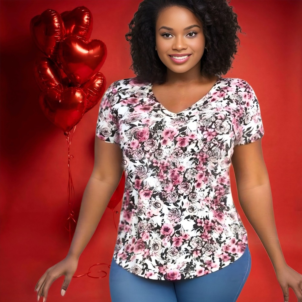 TORRID 100% Cotton Heritage Slub V-Neck Pocket Tee Pink Roses Design NWT Size 3X